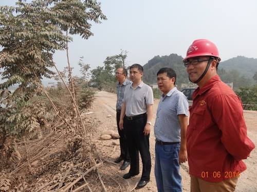 鄔清富一行蒞臨遂寧市市城區應急備用水源工程項目視察指導工作