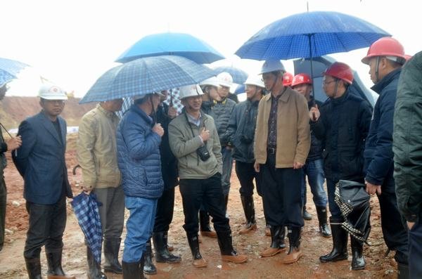 水電工程質(zhì)量監(jiān)督總站專家組到江西龍頭山航電樞紐工程項目檢查工作