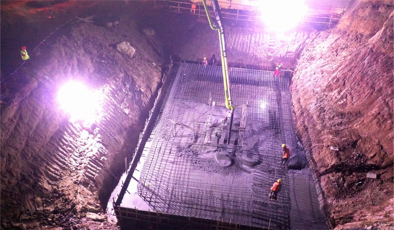 亭子口灌區一期工程項目I標段觀音寺渡槽 板基首倉混凝土成功澆筑